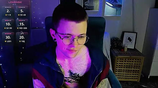 Thomas Norton online show from 04-29-26, 08:59