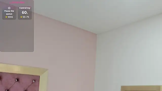 Derieri Blush online show from 05-14-26, 05:54