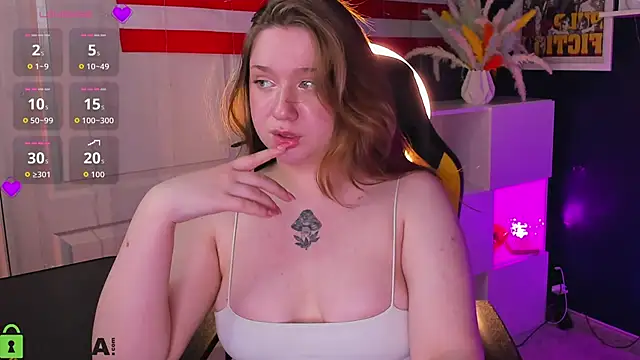 Lilit Sinful online show from 04-25-26, 01:41