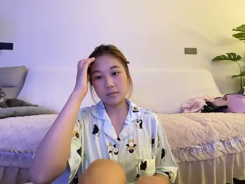 tutu512 online show from 06-24-26, 02:04