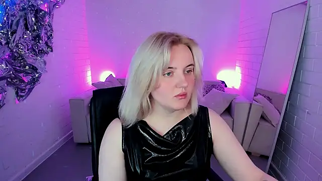 KathyBriggs online show from 05-30-26, 05:03