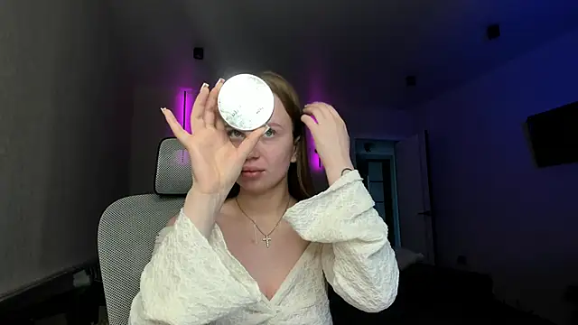 BunnyShinex online show from 05-25-26, 06:23
