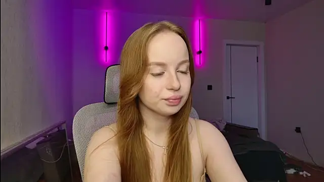BunnyShinex online show from 06-12-26, 02:26