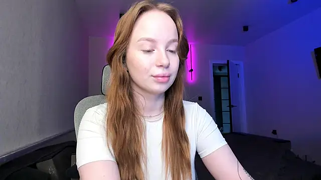 BunnyShinex online show from 05-23-26, 06:45