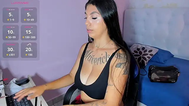 Snapshot of TATILARSON2 chatting on 03-26-26, 12:36 TATILARSON2 online show from 03-26-26, 12:36