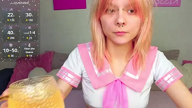 PerryKitty online show from 04-21-26, 07:31