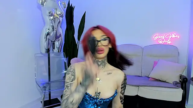 Cassy-Foxy online show from 05-21-26, 05:27