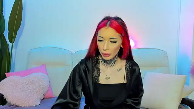 Cassy-Foxy online show from 04-21-26, 05:25