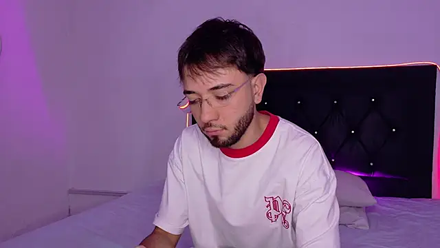 andymaxwell online show from 03-25-26, 10:08