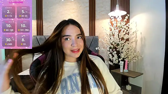 Snapshot of Anissa_m_ chatting on 04-07-26, 07:04 Anissa m online show from 04-07-26, 07:04