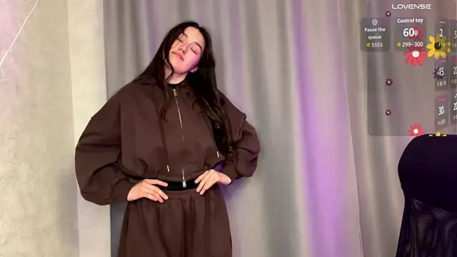 lilysolar online show from 04-18-26, 07:07