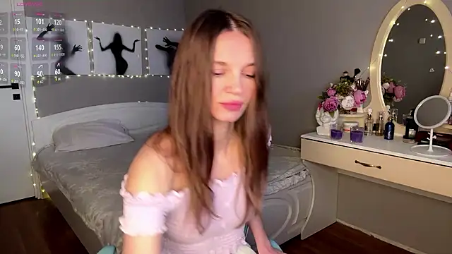 OdetteTrentinella online show from 03-31-26, 06:26