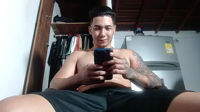 Ares God  online show from 04-09-26, 02:46
