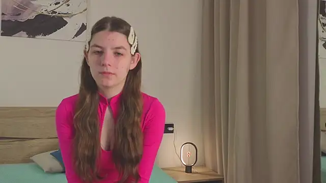 Snapshot of aliceWorkel chatting on 03-31-26, 05:04 aliceWorkel online show from 03-31-26, 05:04