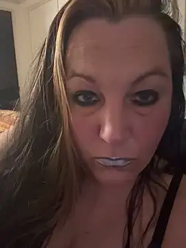 Queenemerald online show from 03-27-26, 03:26