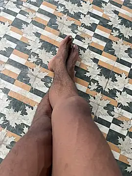 like a nud online show from 05-10-26, 06:39