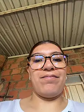 antonela bb online show from 03-26-26, 02:37