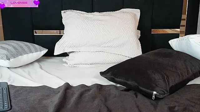 Snapshot of Brad_Scot_Patrick chatting on 04-05-26, 07:31 Brad Scot Patrick online show from 04-05-26, 07:31