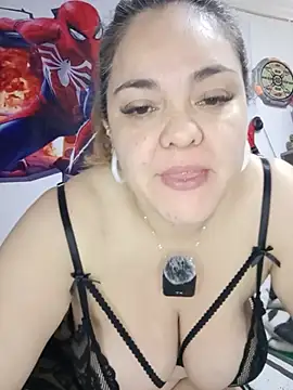 Natashablade   online show from 06-14-26, 02:29
