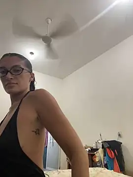 kimberlysnow11 online show from 05-07-26, 03:44