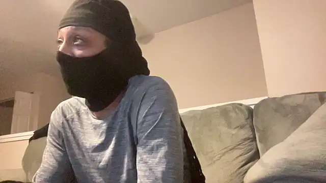 Snapshot of xxRedMamba392xx chatting on 03-27-26, 01:36 xxRedMamba392xx online show from 03-27-26, 01:36