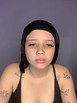 Snapshot of pricila887 chatting on 03-29-26, 05:20 pricila887 online show from 03-29-26, 05:20