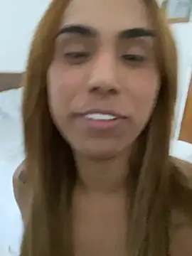 Snapshot of Jullyanaximeness chatting on 05-22-26, 10:35 Jullyanaximeness online show from 05-22-26, 10:35