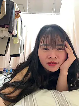 Naked-xx online show from 05-24-26, 01:00