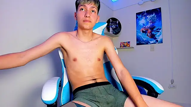 Snapshot of harry_jonshon96 chatting on 03-26-26, 04:55 harry jonshon96 online show from 03-26-26, 04:55