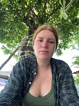 Carammelstorm online show from 05-12-26, 01:13