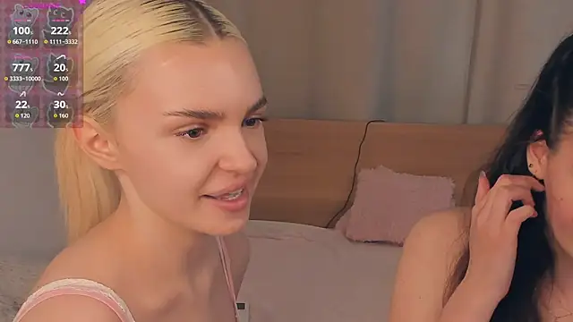 JuliannPaysour online show from 04-25-26, 07:44