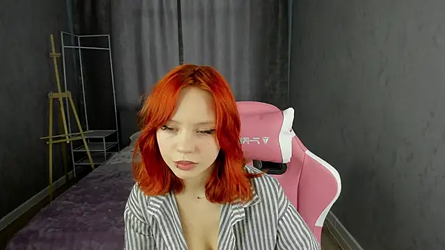 Loly Cuttie online show from 04-10-26, 01:12