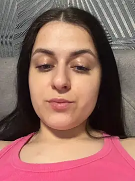 Snapshot of Velliaa chatting on 05-24-26, 08:09 Velliaa online show from 05-24-26, 08:09