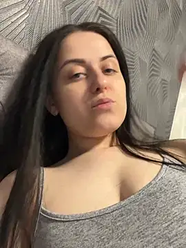 Snapshot of Velliaa chatting on 06-02-26, 10:26 Velliaa online show from 06-02-26, 10:26