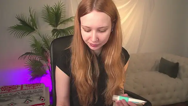 zoeforrd online show from 05-07-26, 05:01