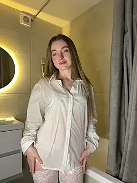 AliceVilliers online show from 06-16-26, 10:43