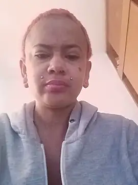 xblackstarX1 online show from 06-11-26, 03:20