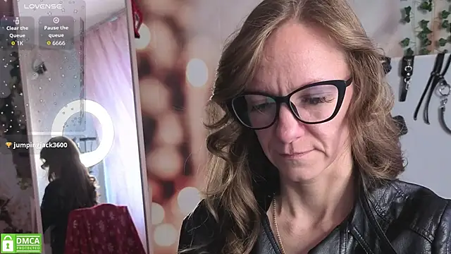 jesica mooonn online show from 05-16-26, 04:00