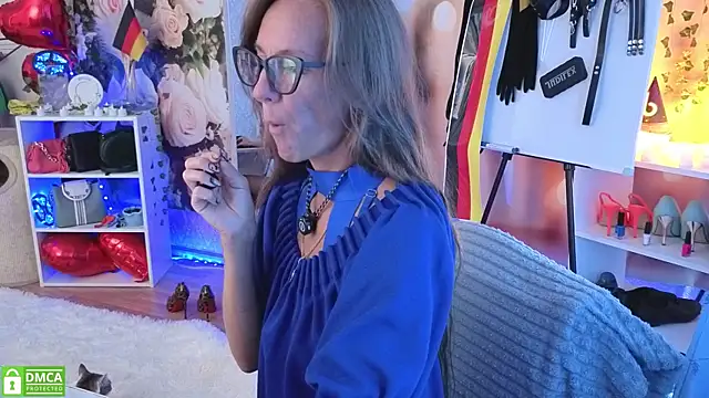 jesica mooonn online show from 06-25-26, 03:26
