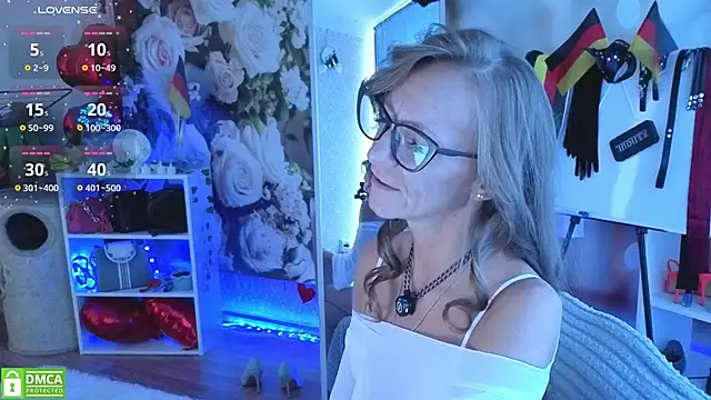 jesica mooonn online show from 06-27-26, 04:18