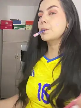 Cami olarte online show from 06-27-26, 11:22