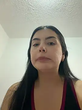 Cami olarte online show from 07-13-26, 11:04