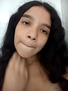 Morena  Florr online show from 05-12-26, 01:28