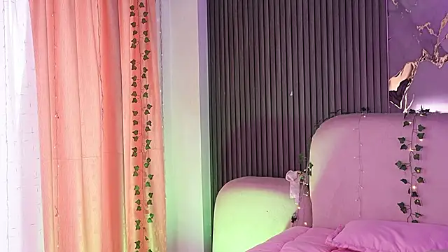LilithLuxor  online show from 03-30-26, 04:41