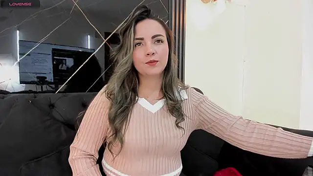 NatyVelvet online show from 05-28-26, 08:37