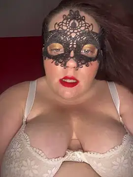 Snapshot of bella2399 chatting on 06-18-26, 05:29 bella2399 online show from 06-18-26, 05:29