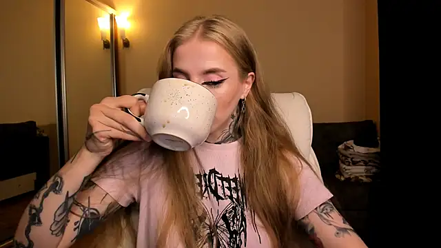 harley kimm online show from 07-06-26, 05:47