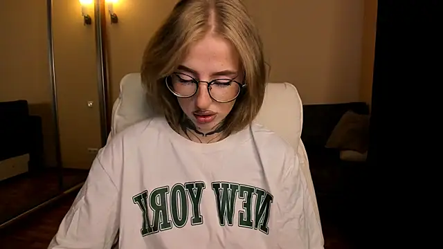 harley kimm online show from 06-23-26, 05:27