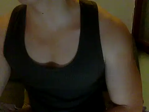 Snapshot of haa106 chatting on 04-08-26, 03:35 haa106 online show from 04-08-26, 03:35