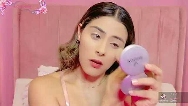 MoollyLove online show from 06-04-26, 12:32